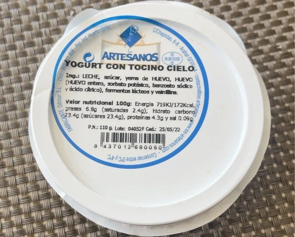 Yogurt con tocino de cielo