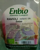 Ravioli relleno de setas