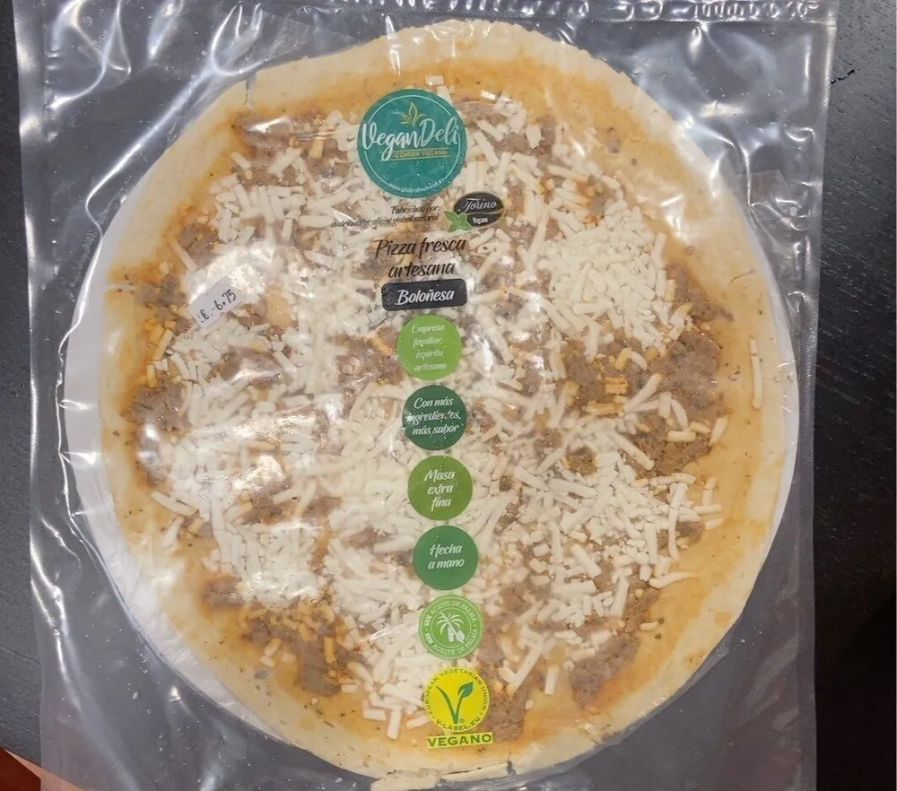 Pizza boloñesa