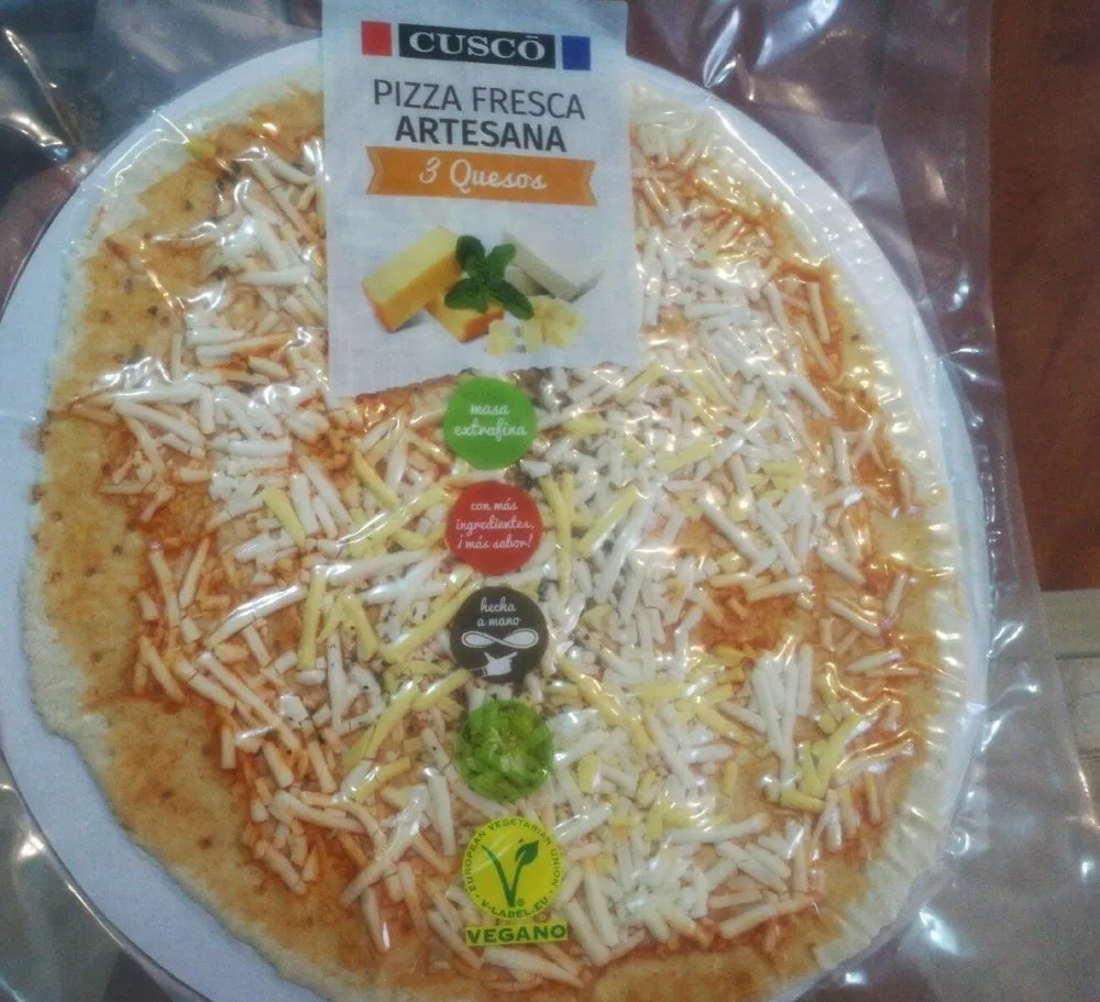 Pizza fresca artesana 3 quesos