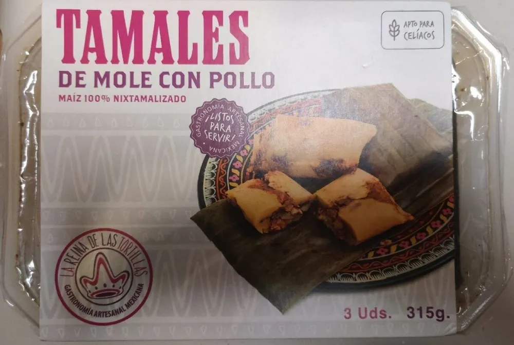 Tamales de mole con pollo