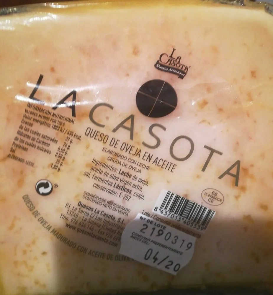 Queso de oveja en aceite