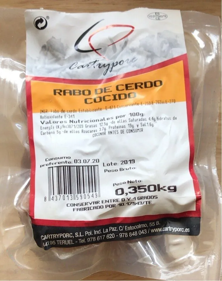 Rabo de cerdo cocido