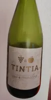 Bebida refrescante de uva y manzana