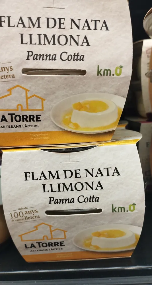 Fan de nata y limon (Panna Cotta)