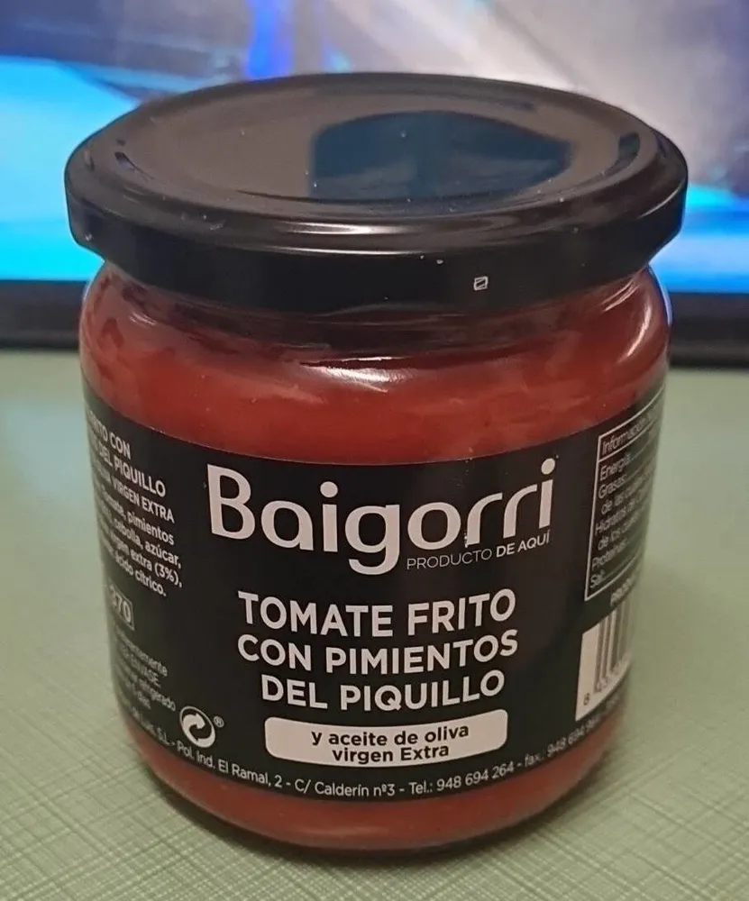 Tomate frito con pimientos del piquillo
