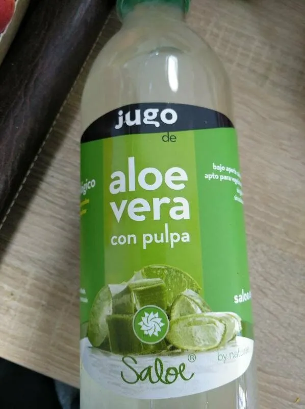Jugo de aloe vera con pulpa