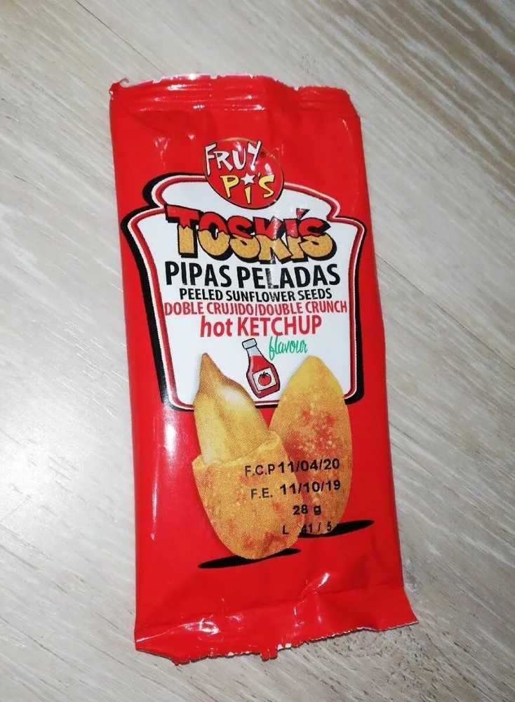 Pipas peladas hot ketchup