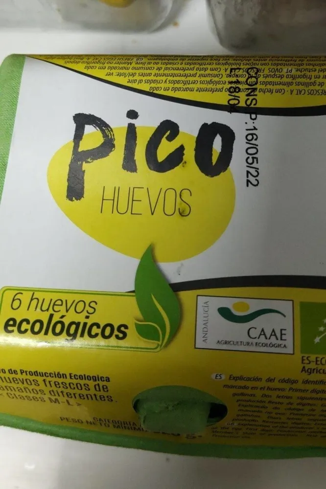 Huevos ecológico pico