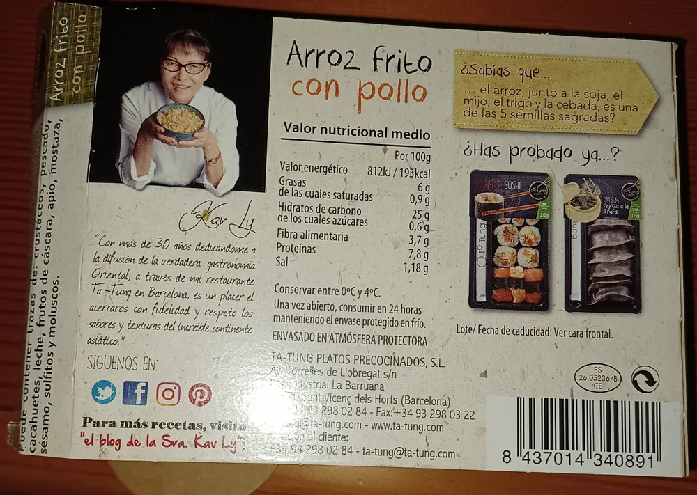 Arroz frito con pollo