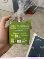 Cookies de espelta con té matcha, chocolate y chía sin palma