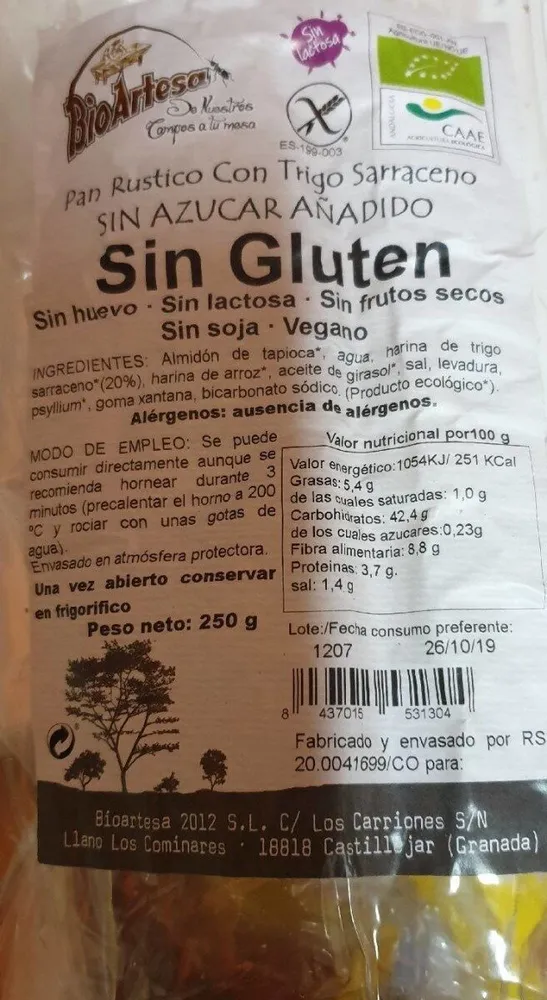 Pan rustico con trigo sarraceno