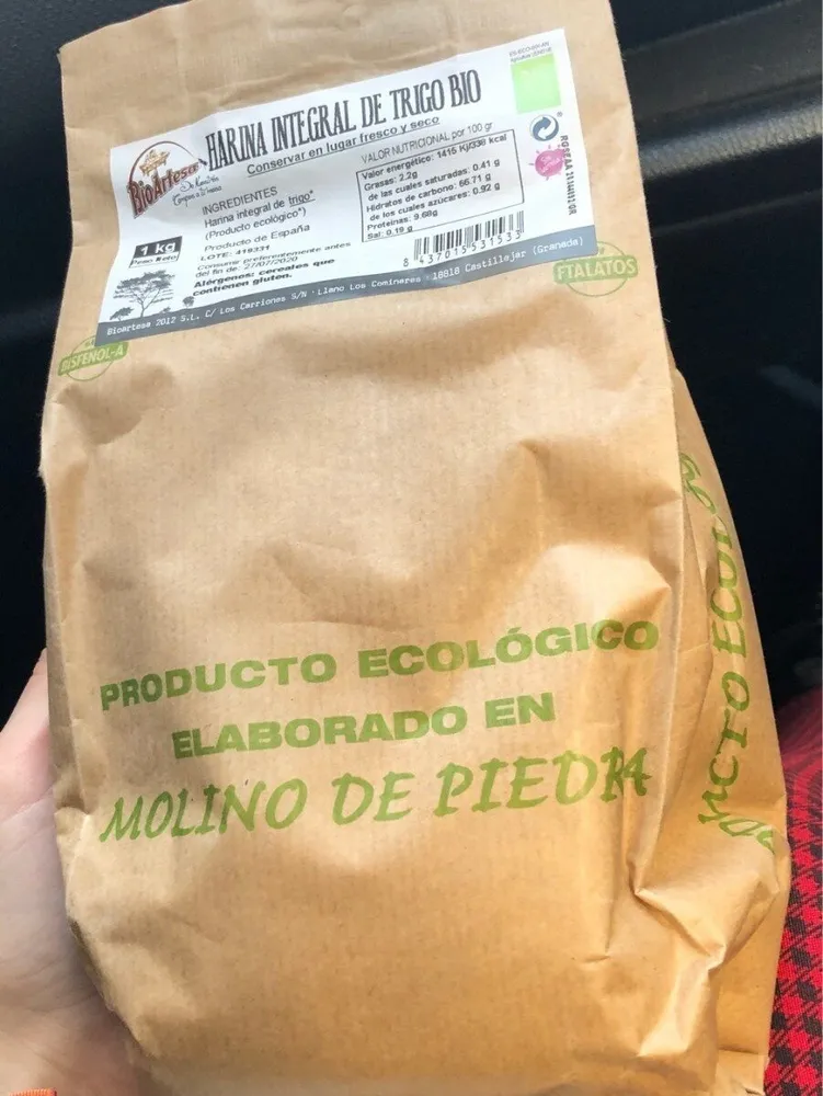 Harina integral de trigo Bio