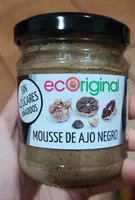 Mousse de ajo negro sin azúcares añadidos