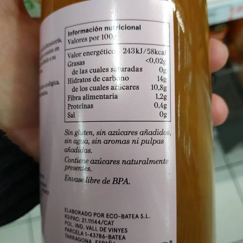 Zumo prensado de piña