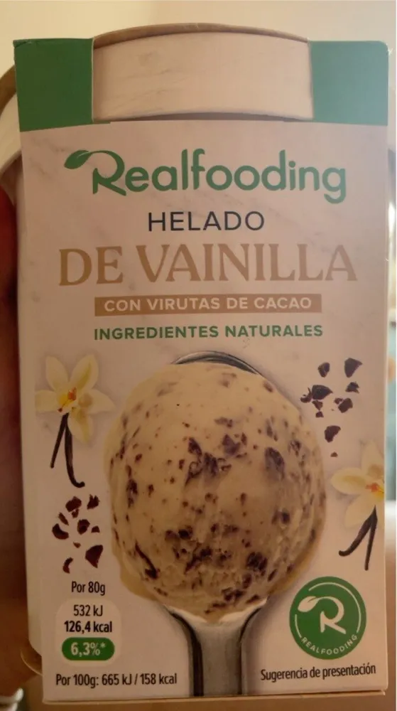 helado de vainilla con virutas de cacao