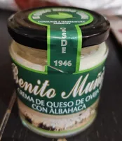 Crema de queso de oveja con albahaca