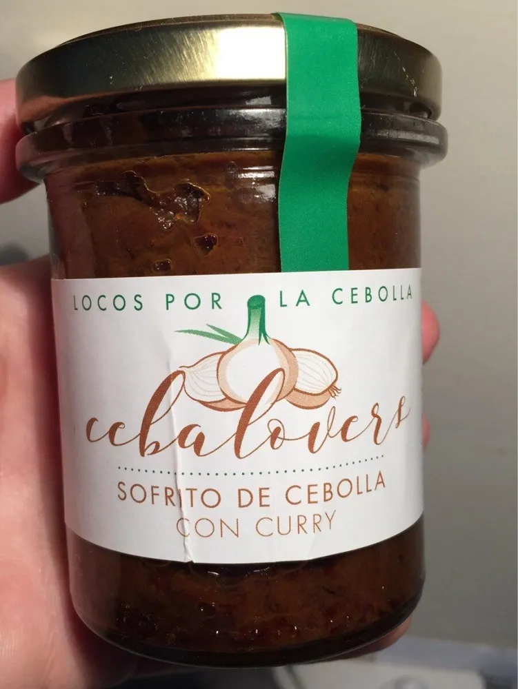 Sofrito de cebolla con curry