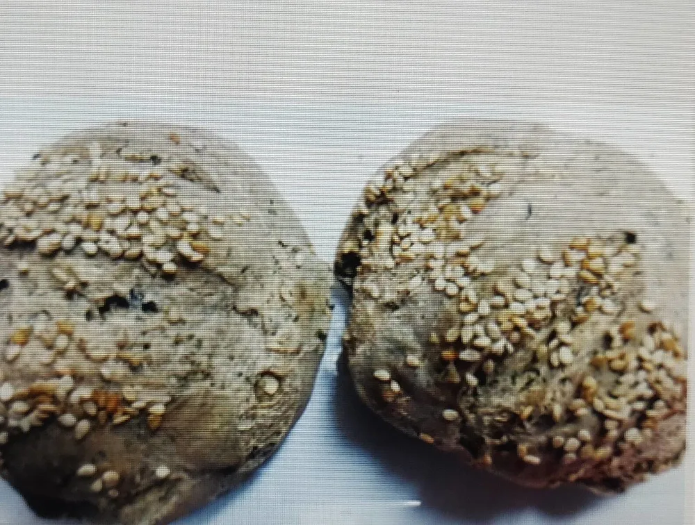 Pan de alga wakame y nueces