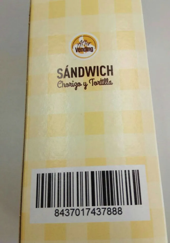 Sandwich chorizo y tortilla