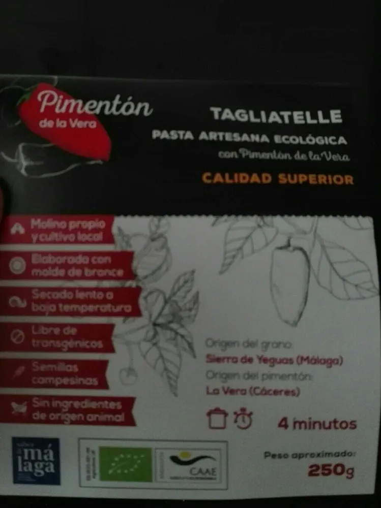 Tagliatelle con pimentón de la vera