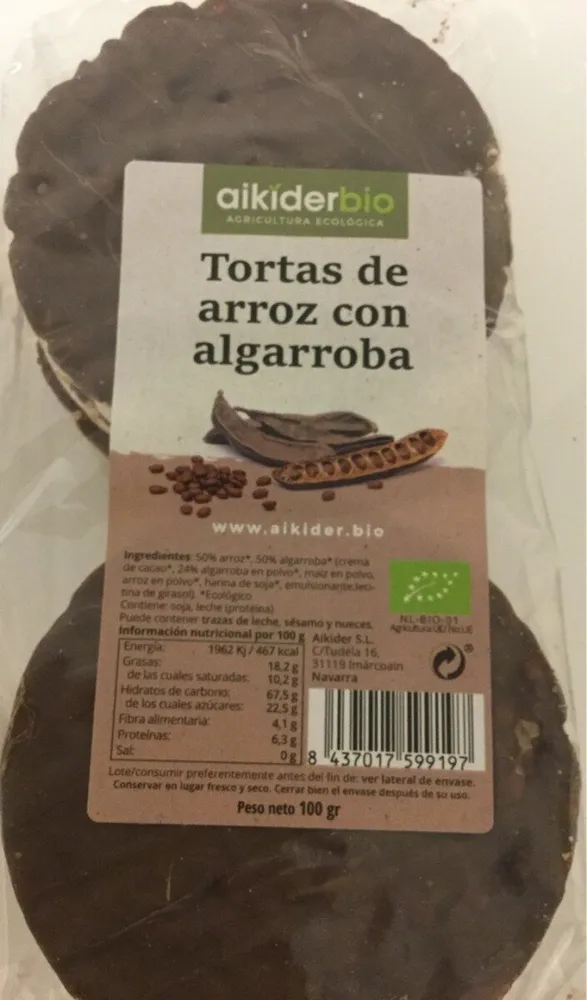 Tortas de arroz con algarroba