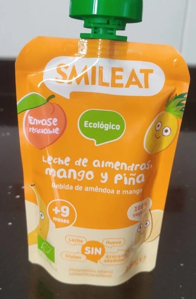 Pouch leche de almendras mango y piña