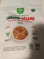 Mezcla de semillas cañamo & sesamo con kale, tomate y cebolla