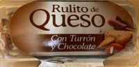 Rulito de queso con turrón y chocolate