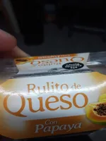 Rulito de queso con papaya