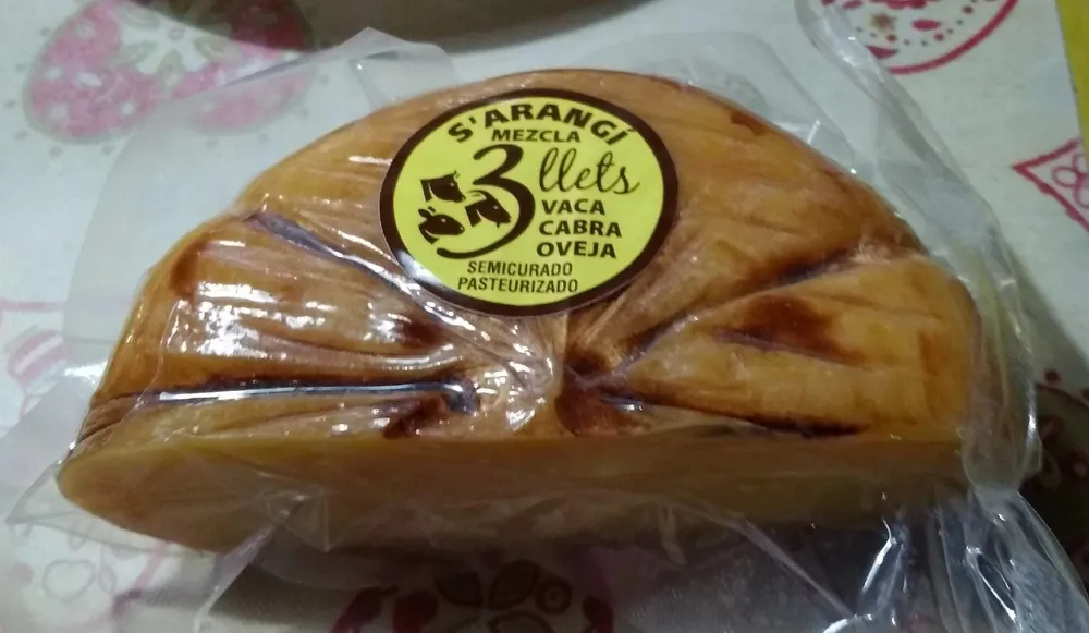 Queso de cabra, vaca y oveja