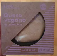 Queso Vegano de almendras rústico