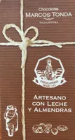 Artesano con leche y almendras