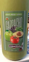Gazpacho de aguacate, manzana y albahaca
