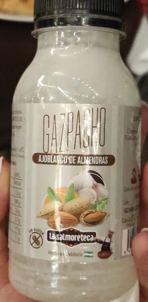 Gazpacho ajoblanco de almendras