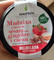 Maduixa i llavors de sèsam amb gingebre i cacau