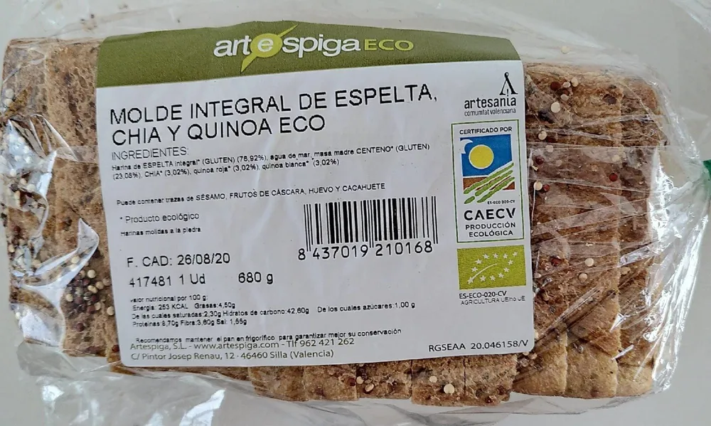 Pan de molde integral de espelta, chia y quinoa