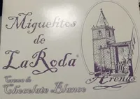 Miguelitos de la Roda, crema de chocolate blanco
