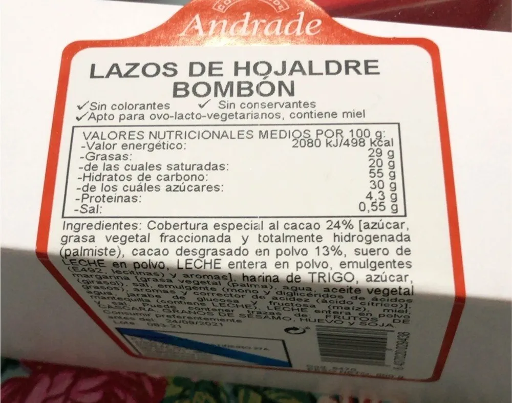 Lazos de hojaldre bombon