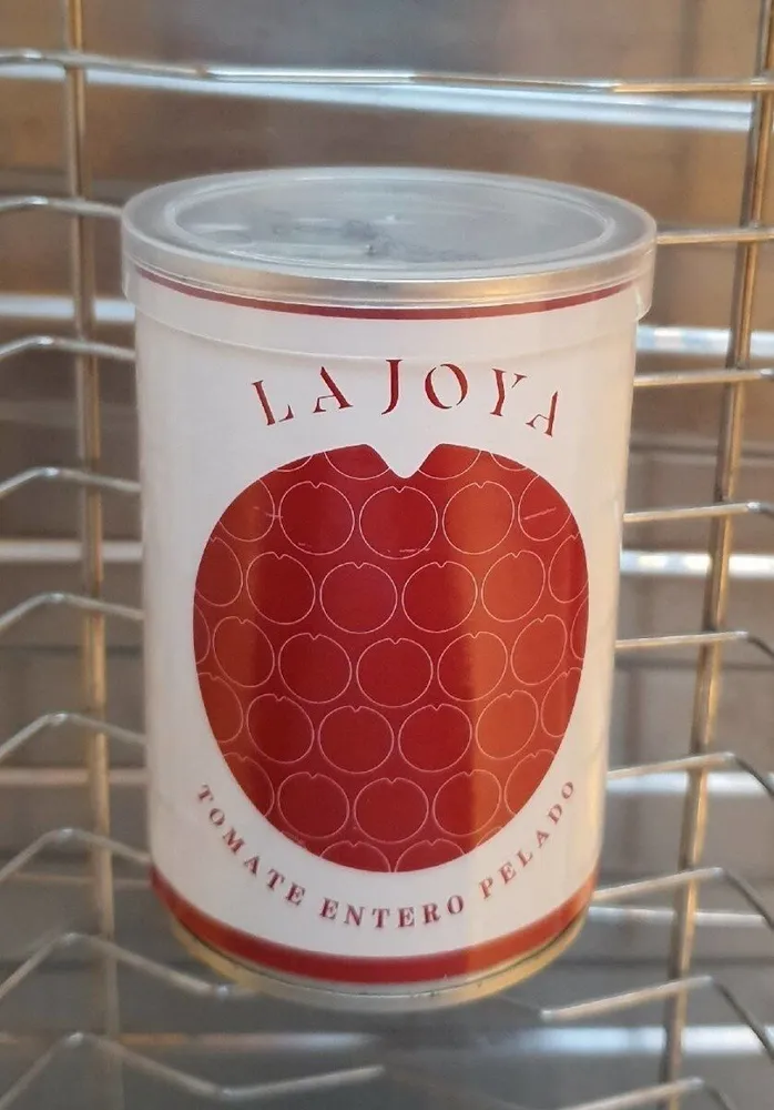 Tomate entero pelado