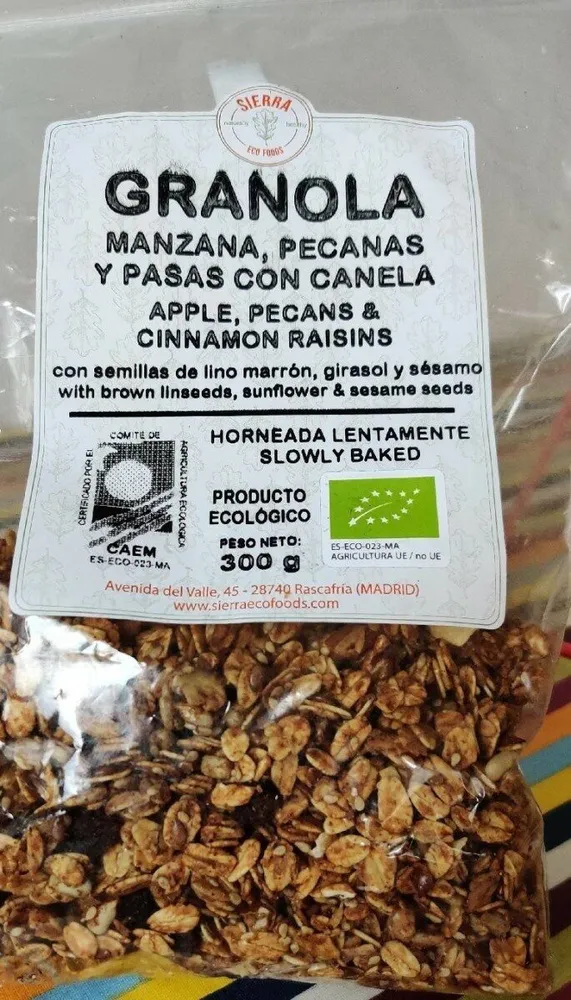 Granola manzana, pecanas y pasas con canela