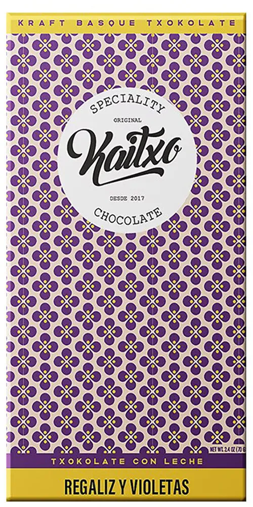 Chocolate con leche con regaliz y violetas