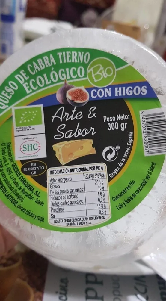 Queso de cabra tierno ecológico con higos BIO