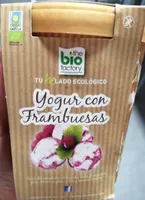 Yogur con frambuesas