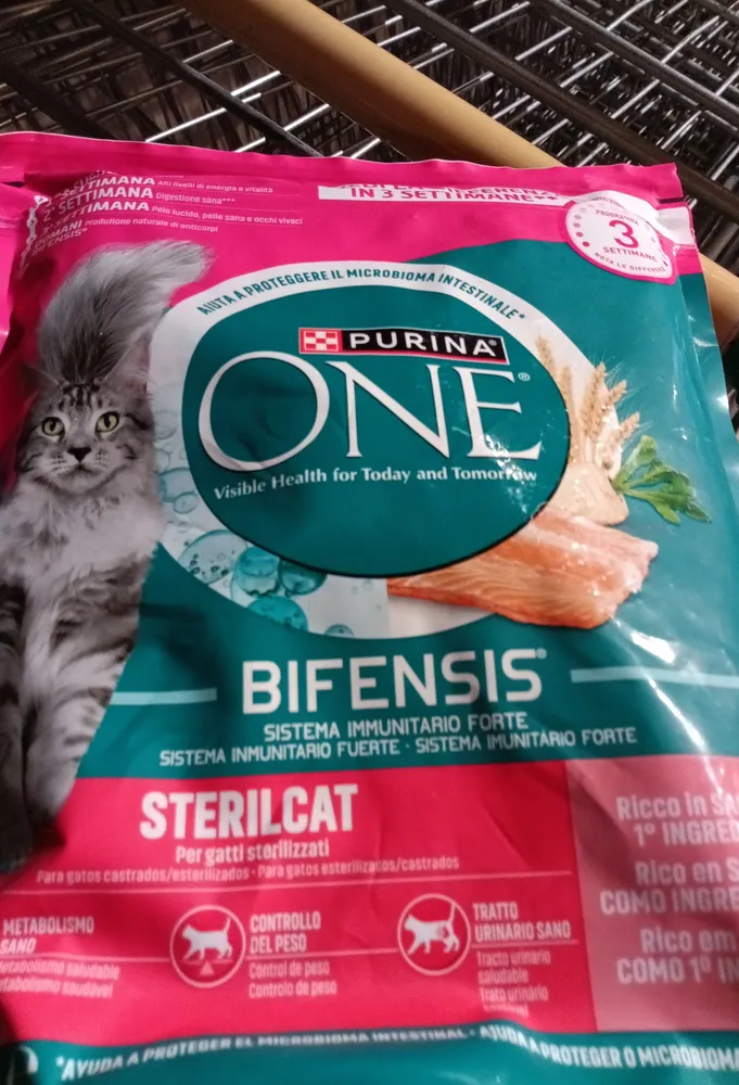 purina One salmone sterilizzati