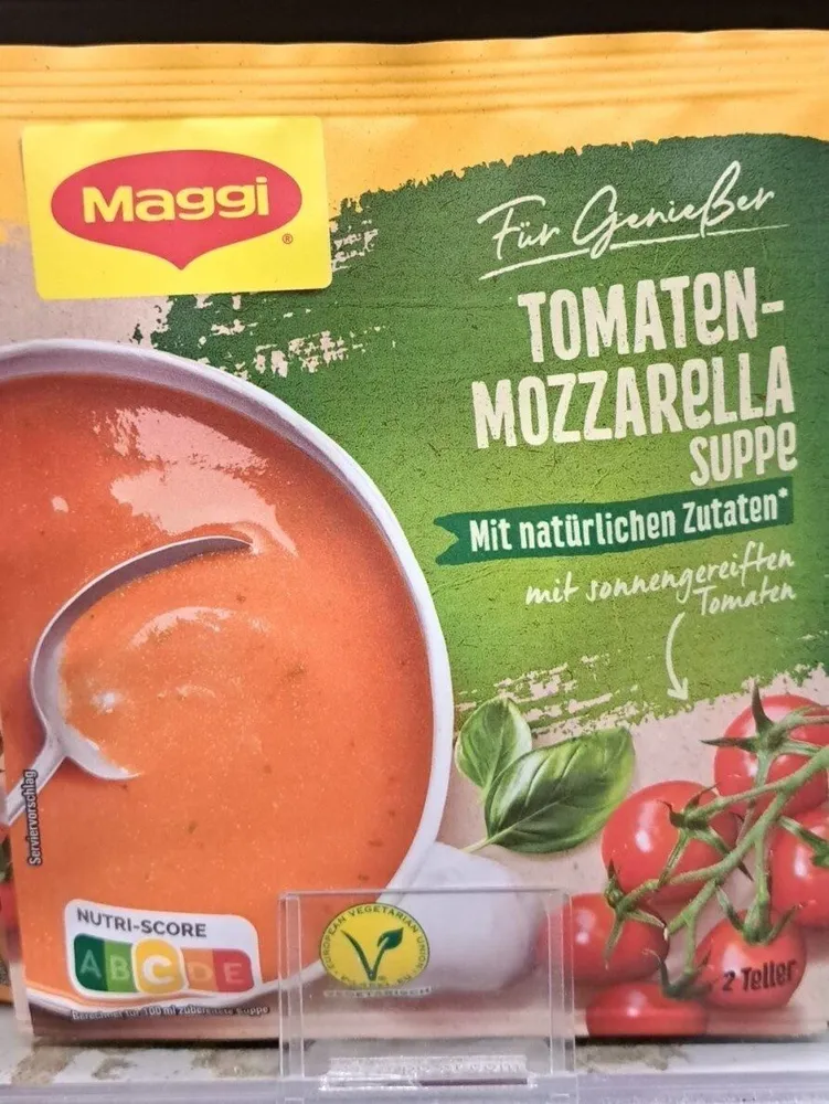 Tomaten-Mozzarella Suppe