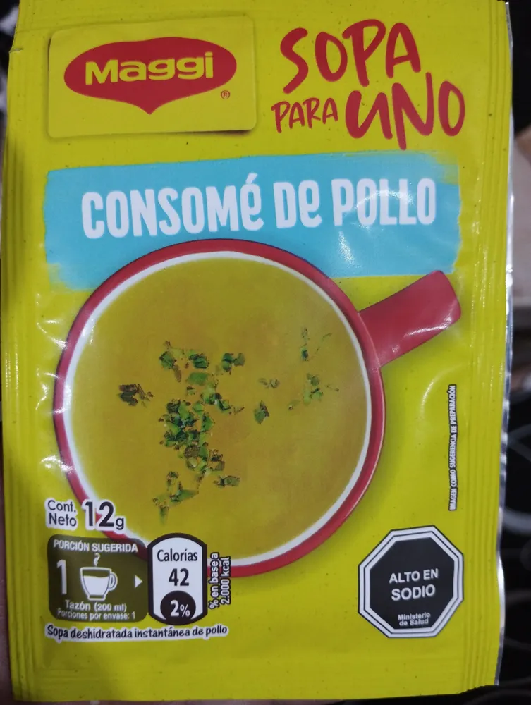 consomé de pollo