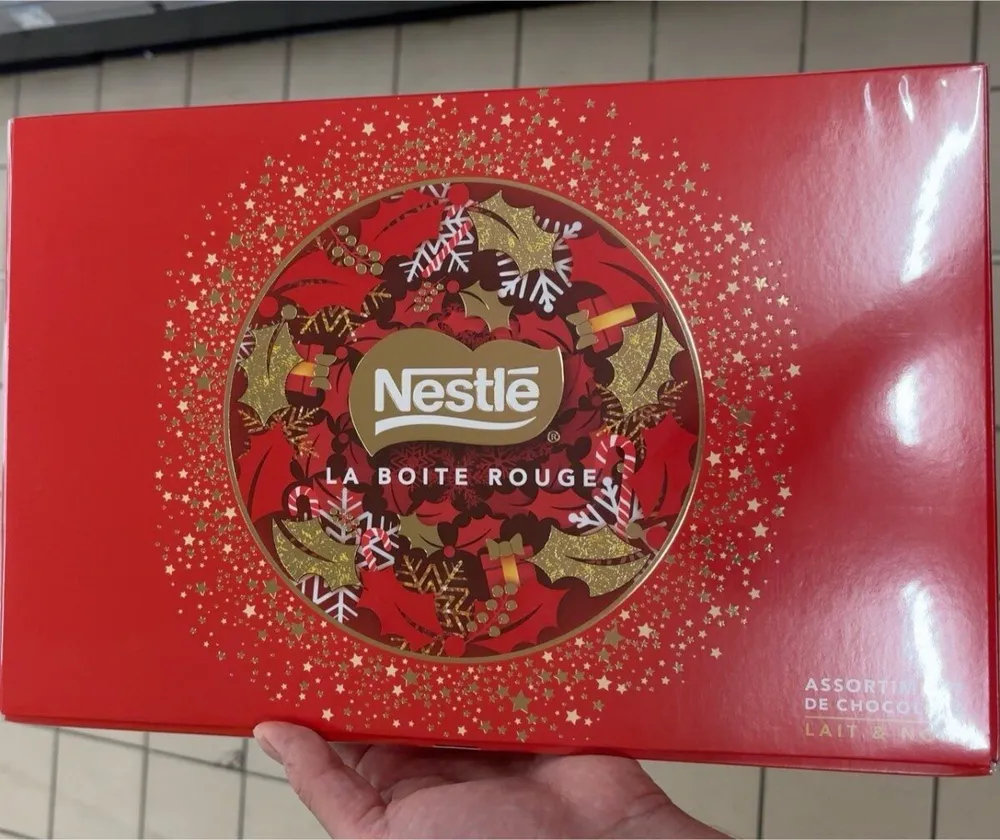 NESTLE La Boîte Rouge Lait et Noir 398g