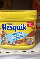 NESQUIK Moins de Sucres Poudre Cacaotée Boîte 350g