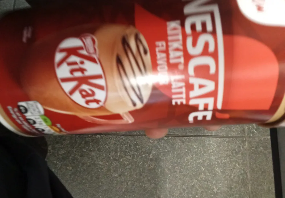 New NESCAFE KITKAT® LATTE FLAVOUR Nestle Serving P